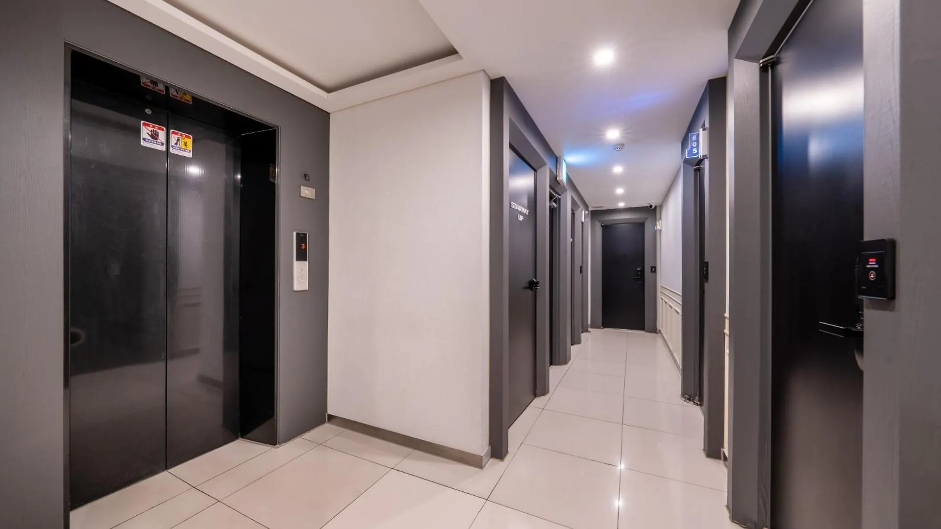 Hotel Firststay Hongdae Seoul 2*,  South Korea