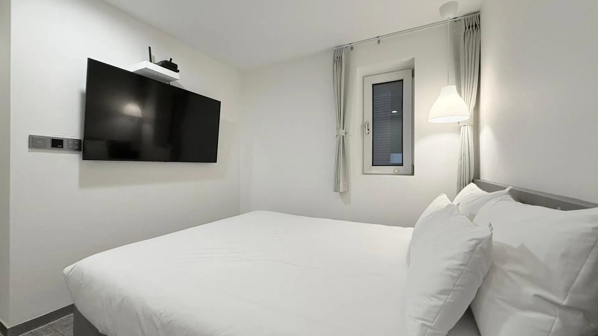 Hotel Firststay Hongdae ソウル特別市 韓国
