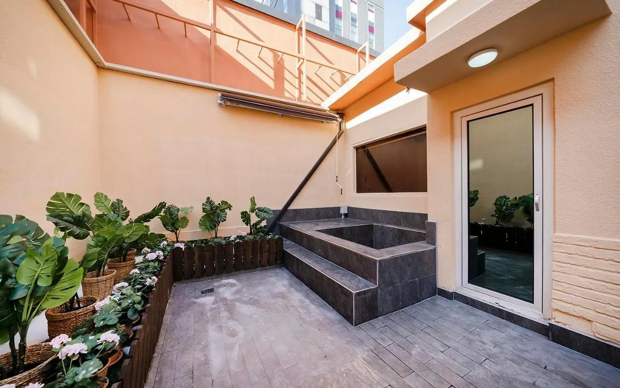 Hotel Firststay Hongdae Seoul 2*,  South Korea