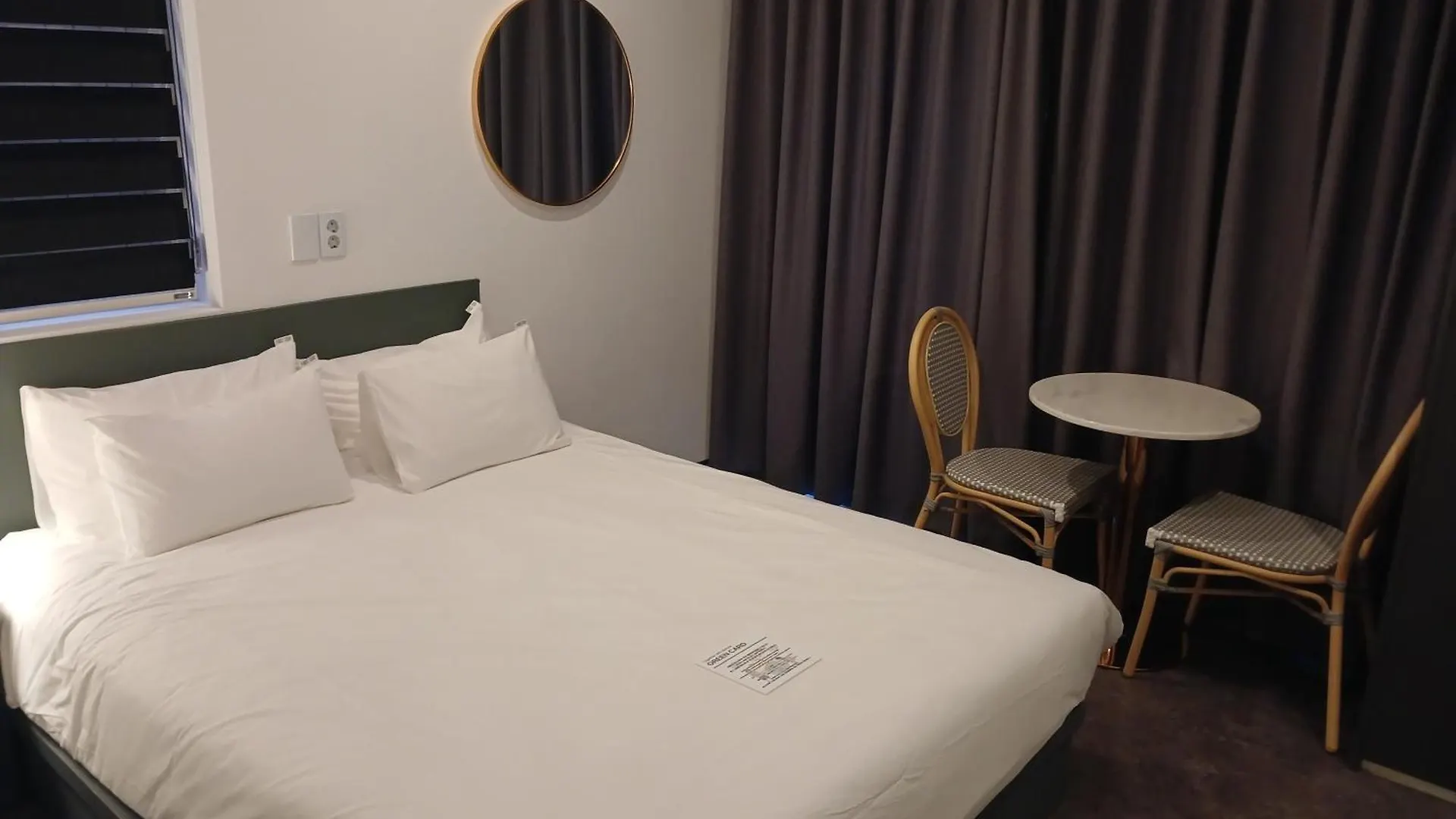 Hotel Firststay Hongdae ソウル特別市 2*,